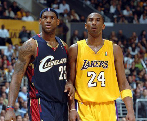 库普梅纳斯：我们想拿意杯冠军，但接下来要专注踢那不勒斯（库普梅纳斯：意杯夺冠是目标，但当下全力备战那不勒斯）