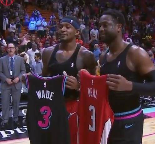 克罗斯：维尼修斯的风格会给球队带来不利影响，以前经常劝他（克罗斯：维尼修斯踢法或不利球队，此前我常劝他）