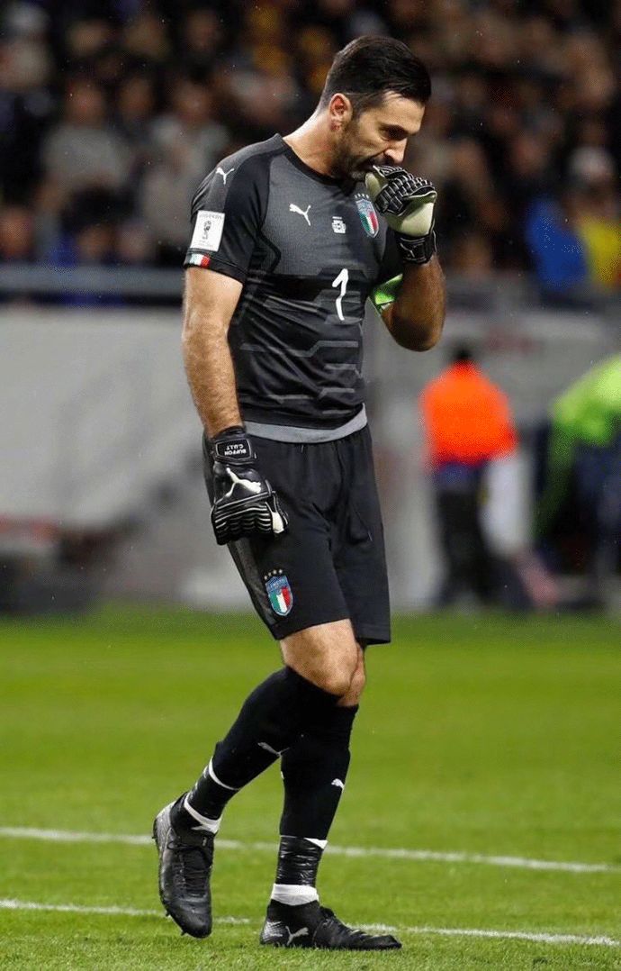 玉昆副总经理告别安德森：讲不出再见，这便是职业足球的规则（玉昆副总送别安德森：难说再见，这就是职业足球的常态）