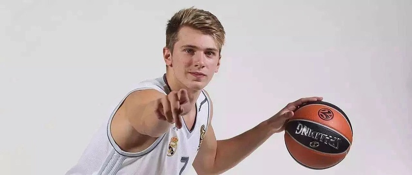 CBA球队战术变化及分析（CBA球队战术演进与解析）