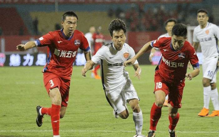 埃迪·豪：数据上看曼联确实实力强大，他们整体表现提升显著（埃迪·豪：数据表明曼联实力雄厚，整体状态提升明显）